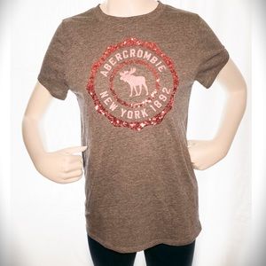 👛5 FOR $15! Abercrombie & Fitch Sequin Logo T-Shirt